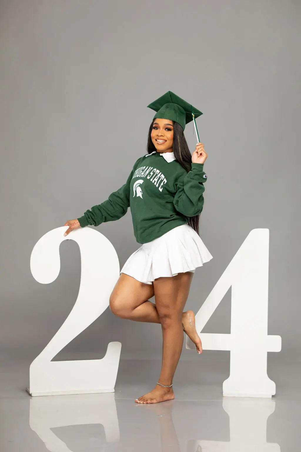 graduation #2020 #photography | Graduation photography poses, Graduation  picture poses, Nursing graduation pictures
