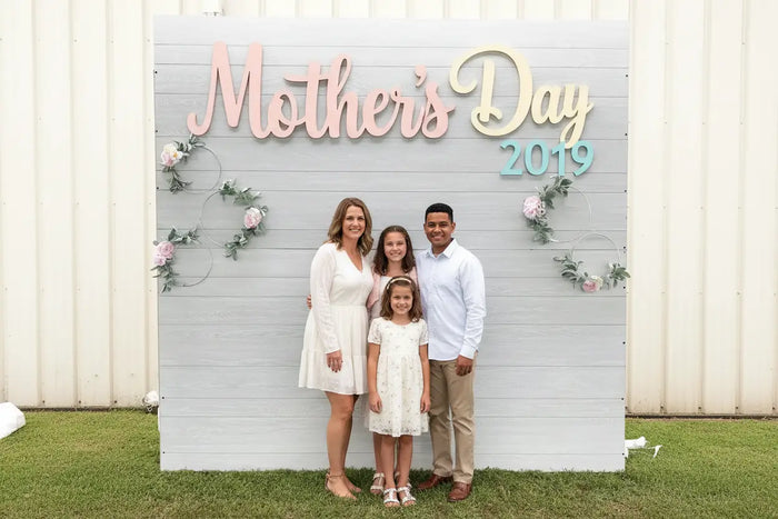 Mother's Day Photo Backdrop Letters from collageandwood.com.