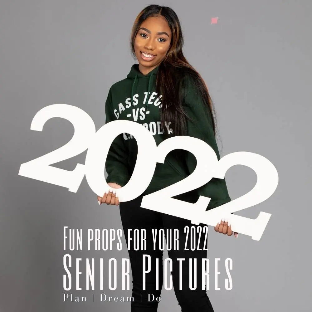 Giant 2022 Wooden Senior Photo Prop Numbers, 36 inches. - collageandwood