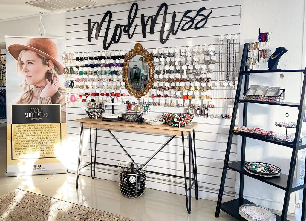 Mod Miss wall lettering.